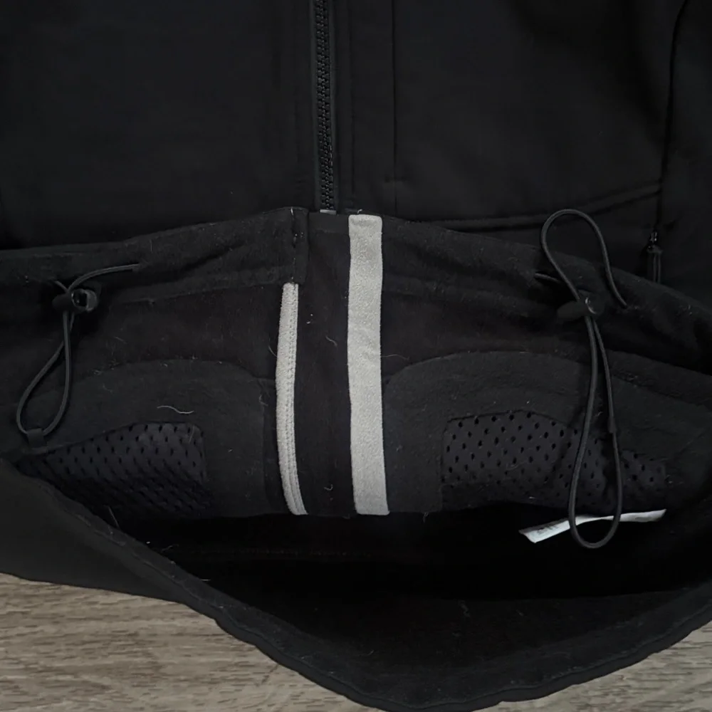 Patagonia Women's Black Jacket Size XS Winter Full zip Jacket